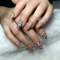 کاشت ناخن و ترمیم