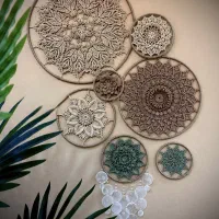 ماندالا و دیوارکوب