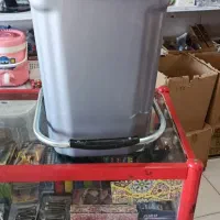 سطل زباله پدال فلزی