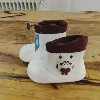 نیم بوت بچگانه کاملا نو رنگ کرم سایز ۲۷