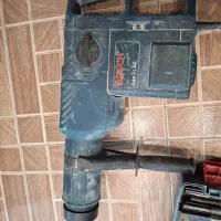 یک دستگاه دریل هیلتی سه کاره بوش اصل آلمان