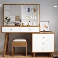 میز آرایشی و فایل همراه