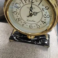 ساعت رو میزی