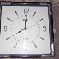 ساعت دیواری