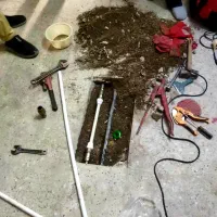 لوله کشی آب و فاضلاب نصب و تعمیر شیرالات|خدمات پیشه و مهارت|بروجرد, |دیوار