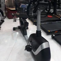 دوچرخه ثابت و تردمیل ماراتون|تجهیزات ورزشی|مشهد, جنت|دیوار