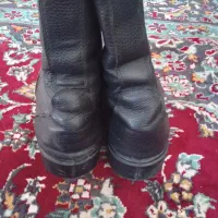 پتون سربازی|کیف، کفش، کمربند|آذرشهر, |دیوار