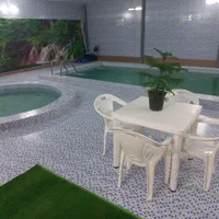 باغ ویلا مدرن با استخر گرم سرپوشیده