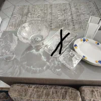 تعدادی ظروف بلور و چینی کاملا نو