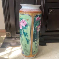 گلدان مطلا