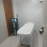 فروش تمام وسایل کلنیک بصورت یکجا یا تکی