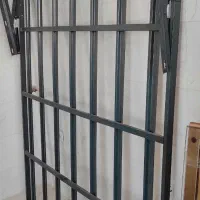 زیر تختی