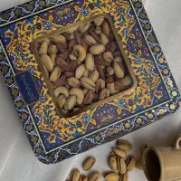 جعبه مقوایی طلاکوب خشکبار و باقلوا