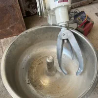 تعمیر فرتمامی دستگاه قنادیی فرقنادی جابجایی میکسر|فروشگاه و مغازه|تبریز, |دیوار