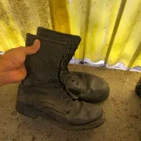 پوتین سربازی درحدسایز۴۳و۴۴میاد