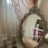 آیینه و شمعدان