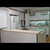 نصب برچسبهای کابینت ، هدیه ای به آشپزخانه شما