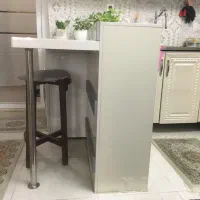 جزیزه پیشخوان کابینتی