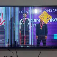 تلوزیون دوو 43 اینچ ضربه خورده|تلویزیون و پروژکتور|قزوین, |دیوار