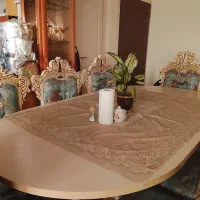 میز ناهارخوری هشت نفره