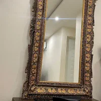 یک عدد اینه کنسول قدی درحد نو