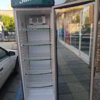 یخچال ویترینی ایستاده