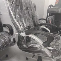 صندلی مدیریت چروک|صندلی و نیمکت|قم, ولیعصر|دیوار