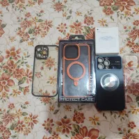 چهار عدد قاب سری 14/15 مکس آیفون و شارژر اصل 20وات