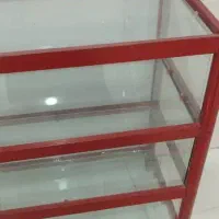 قفسه مغازه و کتابخانه