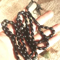 تسبیح کهنه و قدیمی یسر حجازی|کلکسیون اشیاء عتیقه|اردکان, |دیوار