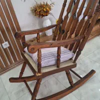 صندلی را ک (گهواره ای)
