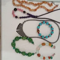 حراج انواع دستبند و گردنبند سنگی طبیعی