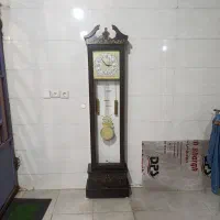 ساعت کاملا سالم.