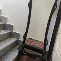 اینه ومیز
