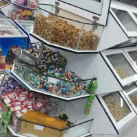 قفسه وباکس آجیل وحبوبات