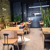 استخدام پیک موتوری