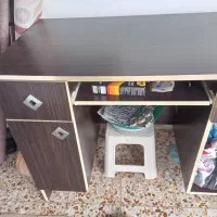 میز کامپیوتر کاملا سالم در حد نو ساخته شده|میز تحریر و کامپیوتر|تولم شهر, |دیوار