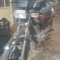 تیز پر ۲۰۰ در حد صفر|موتورسیکلت|سرایان, |دیوار