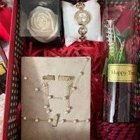 باکس هدیه روز زن و مادر جذاب و شیک فقط 650