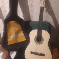 گیتار پرینس اندونزی اصل