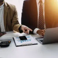 خدمات مالیاتی کسب و کارهای کوچک