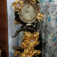 ساعت تزئینی ایستاده