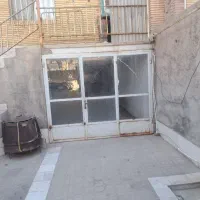 اجاره یه اتاق مشترک
