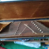 سنتور|سازهای سنتی|بروجرد, |دیوار