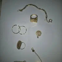 مقداری طلا در حد نو بدون اجرت