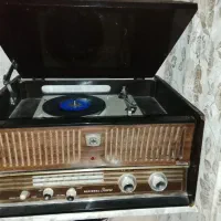 رادیو گرام قدیمی