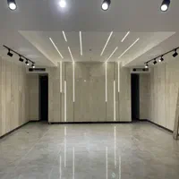 تجاری مناسب نمایشگاه ماشین یا فروشگاه مواد غذایی|فروش مغازه و غرفه|قم, شهرک سازمان آب|دیوار