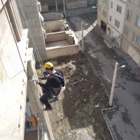 پیچ و رول پلاک نما عایق ابندی بدون داربست با طناب|خدمات پیشه و مهارت|اهواز, زیتون کارمندی|دیوار