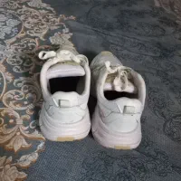 فروش کتانی دخترانه  نو سایز۳۹|کیف، کفش، کمربند|رشت, معلم|دیوار