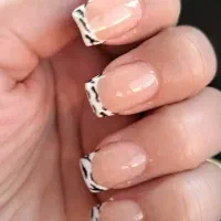پدیکور و مانیکور حرفه ای
